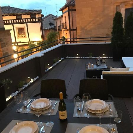 Edificio Privado Con Terraza Leilighet Haro Eksteriør bilde